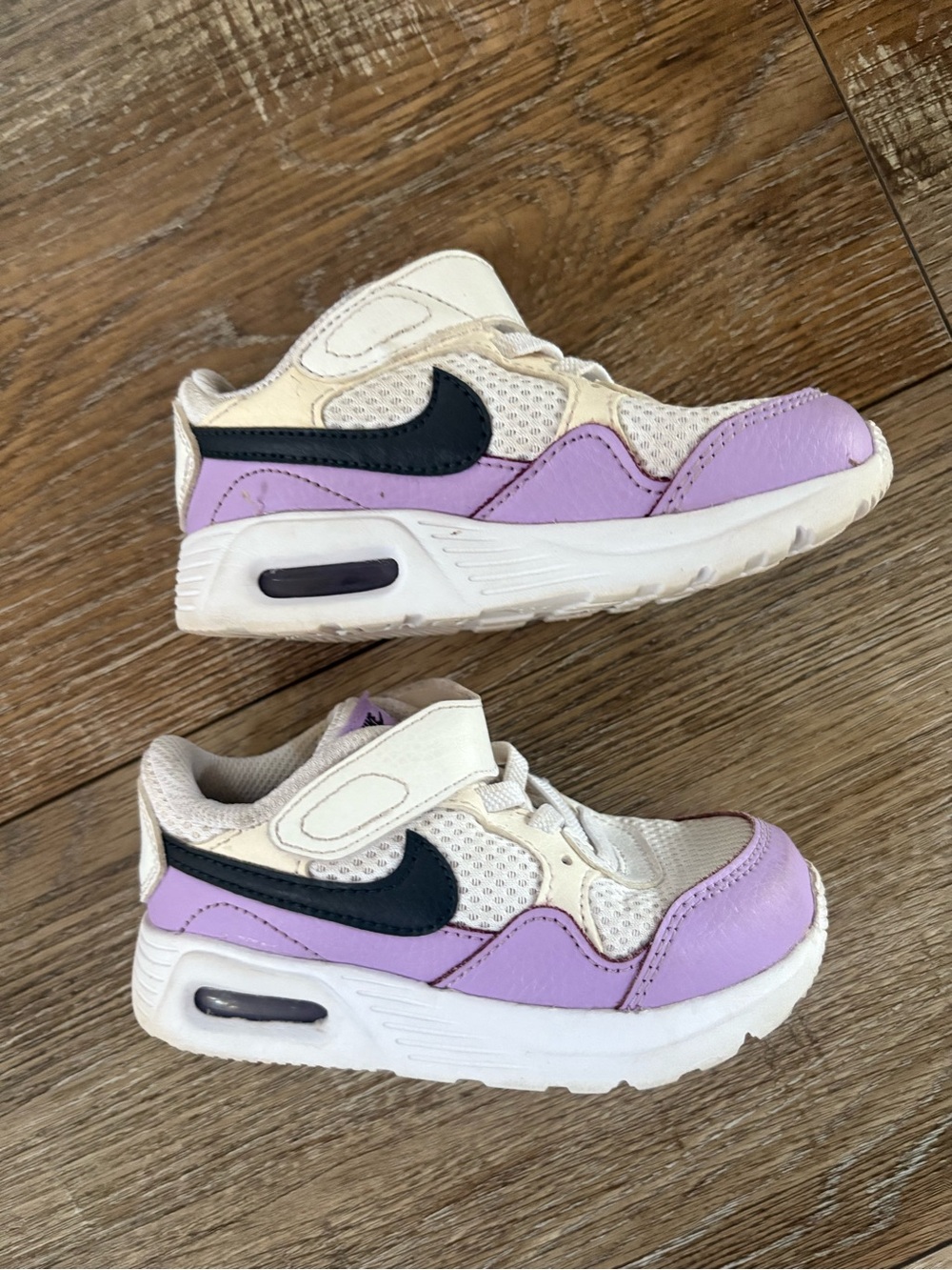 Nike Kids Purple and Cream Velcro Sneakers with Black Swoosh 8C